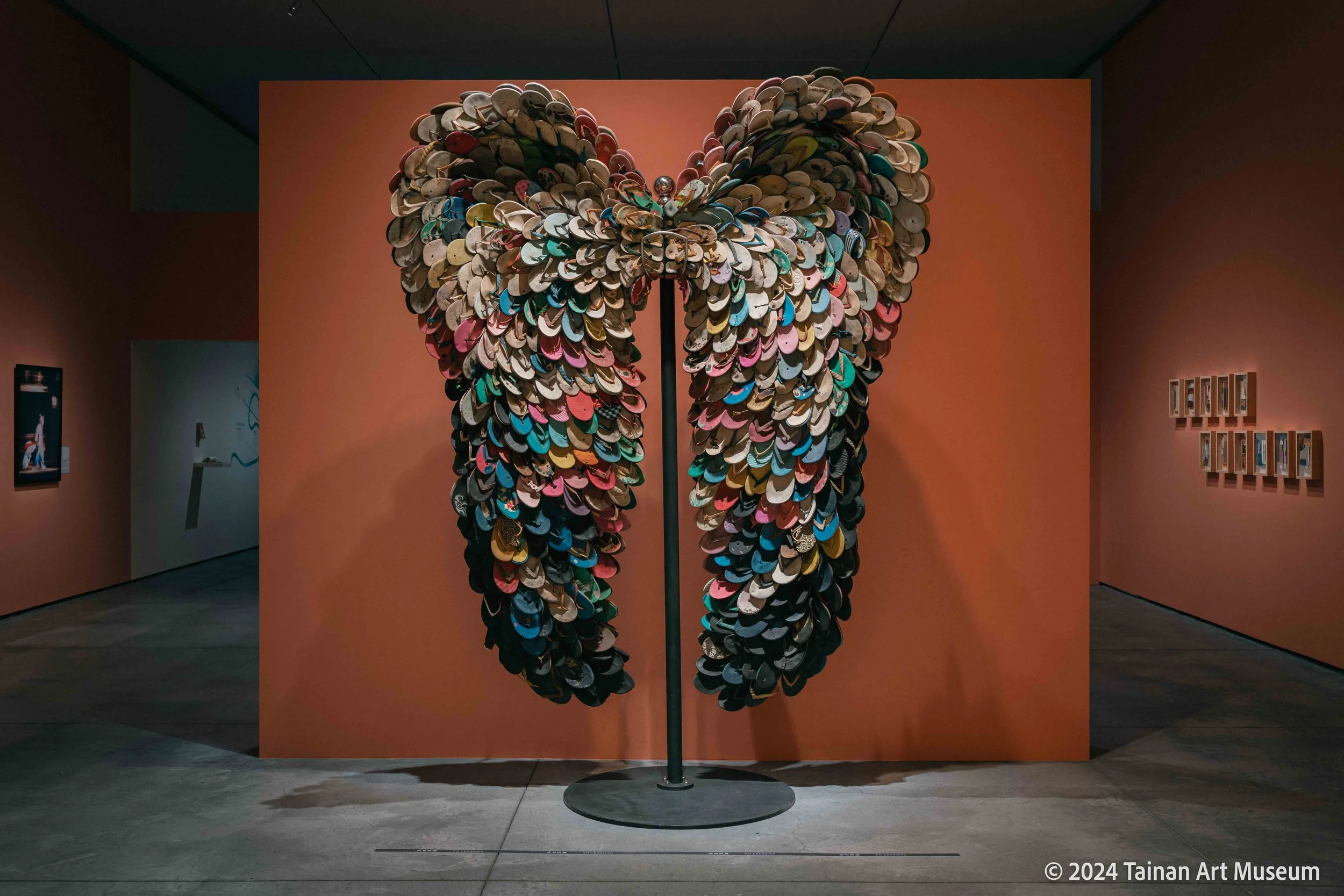 Alfredo and Isabel Aquilizan's work in the Tainan Art Museum's